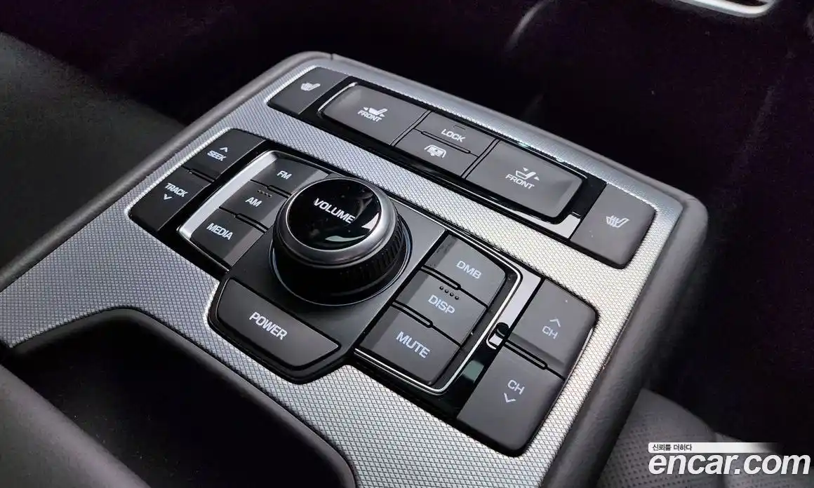 Genesis G80 2018 3.3 Автомат в Москве № 365320, фото 19