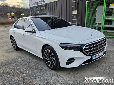 Mercedes-Benz E-Class 2026 2.0 Автомат в Москве № 368354, миниатюра 2