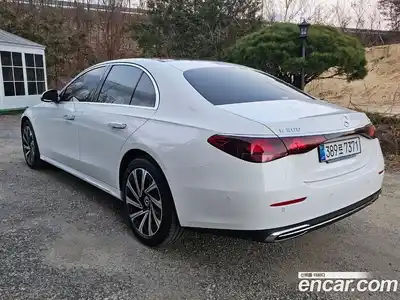 Mercedes-Benz E-Class 2026 2.0 Автомат в Москве № 368354, миниатюра 4