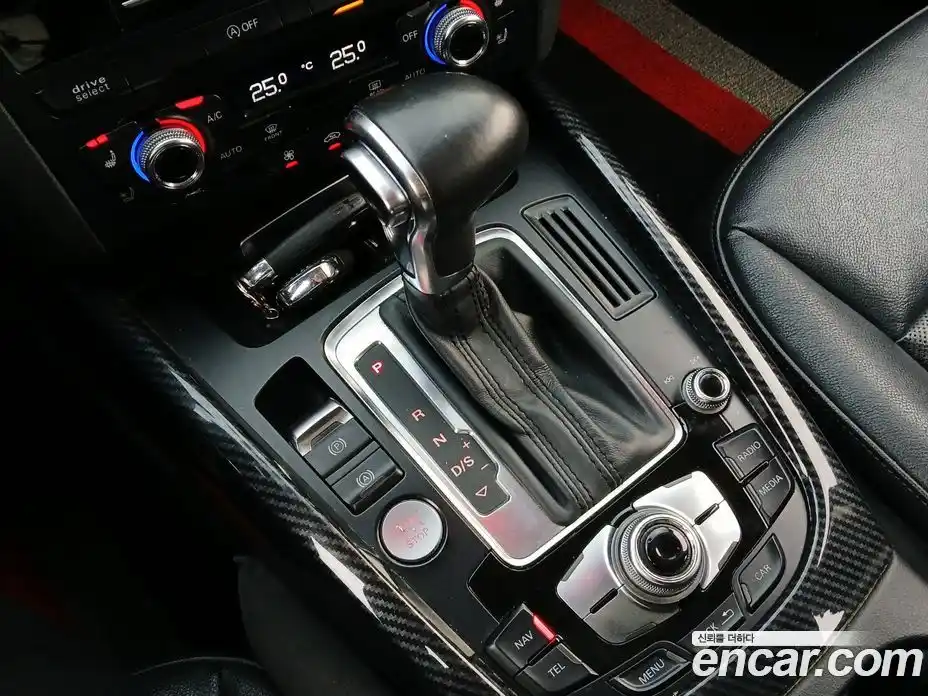 Audi Q5 2015 3.0 Автомат в Москве № 373551, фото 9