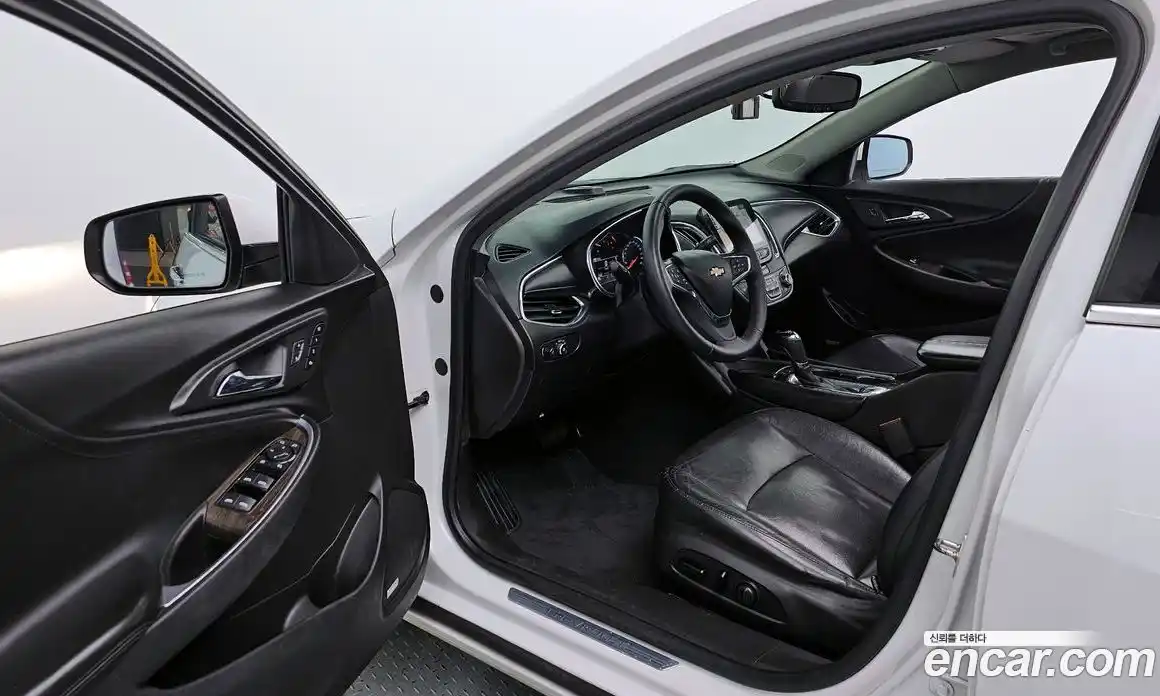 Chevrolet Malibu 2017 2.0 Автомат в Москве № 38023, фото 8