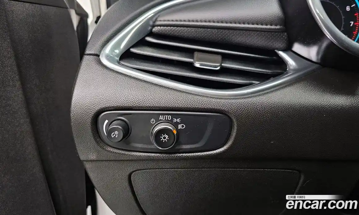 Chevrolet Malibu 2017 2.0 Автомат в Москве № 38023, фото 9