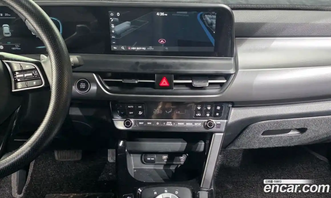 Kia Seltos 2024 2.0 Автомат в Москве № 383560, фото 14