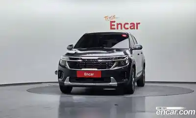 Kia Seltos 2024 2.0 Автомат в Москве № 383560, миниатюра 3