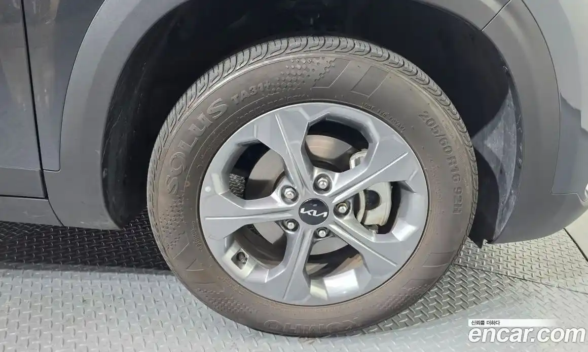 Kia Seltos 2024 2.0 Автомат в Москве № 383560, фото 5