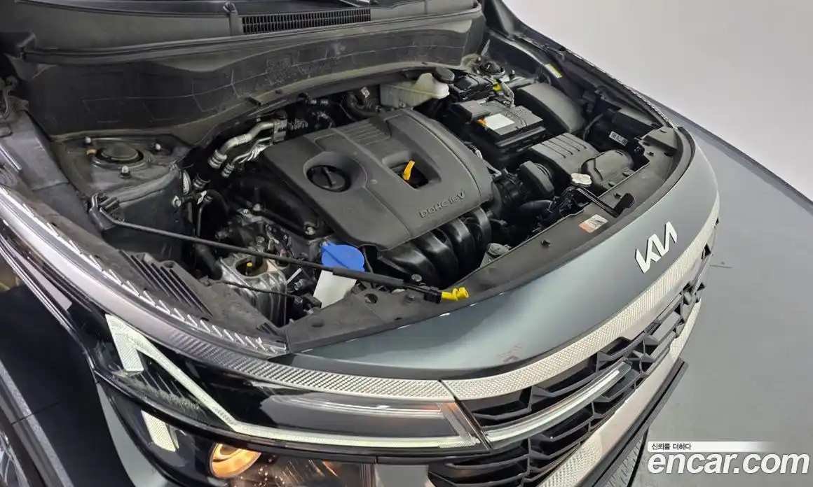 Kia Seltos 2024 2.0 Автомат в Москве № 383560, фото 6