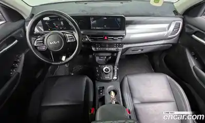 Kia Seltos 2024 2.0 Автомат в Москве № 383560, миниатюра 7