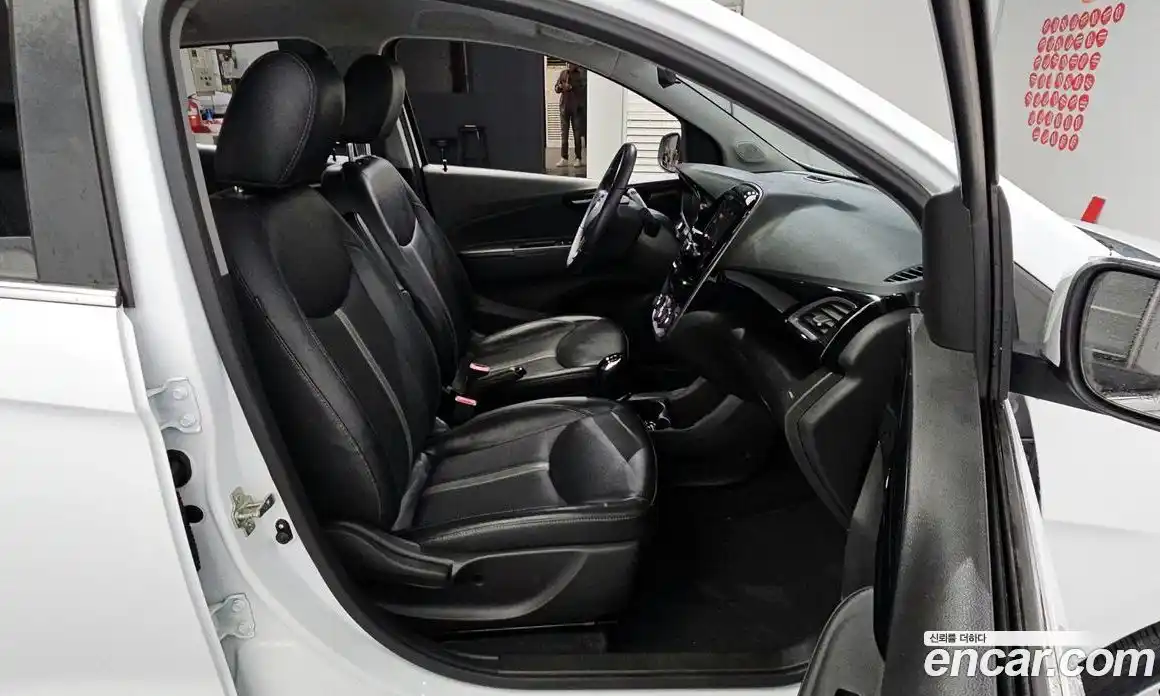 Chevrolet Spark 2019 1.0 Автомат в Москве № 38957, фото 4
