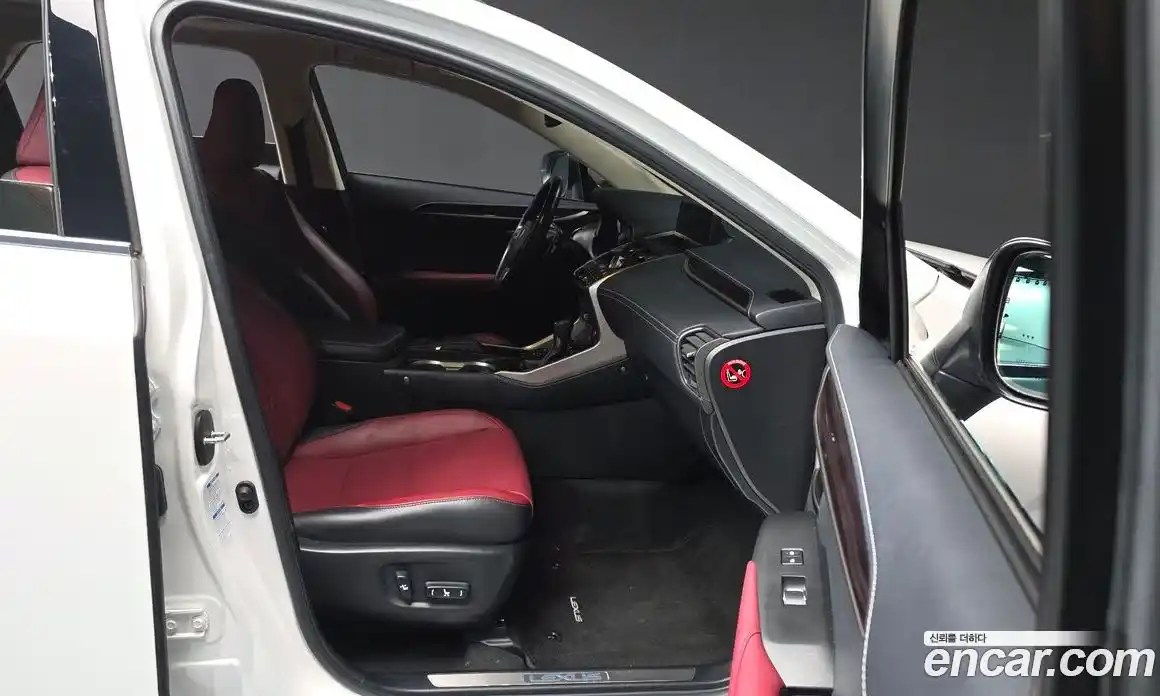 Lexus NX 2020 2.5 Автомат в Москве № 398276, фото 11