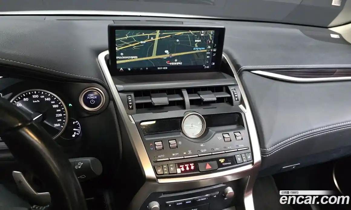 Lexus NX 2020 2.5 Автомат в Москве № 398276, фото 15