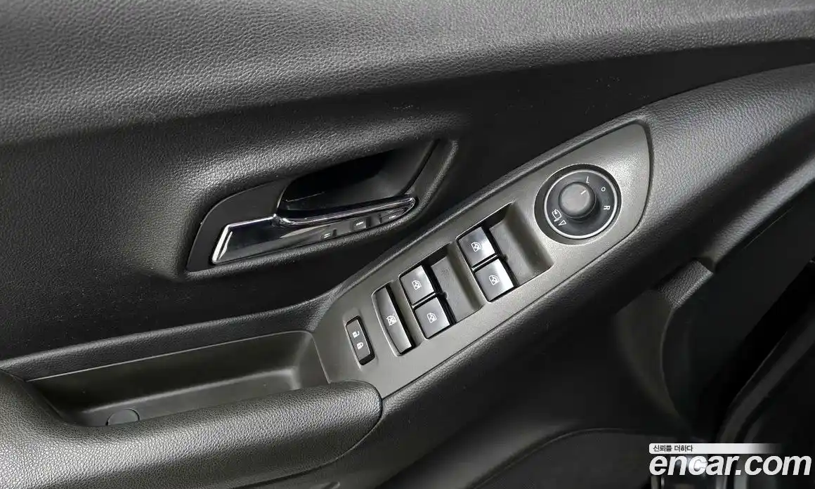 Chevrolet Trax 2015 1.4 Автомат в Москве № 40807, фото 8