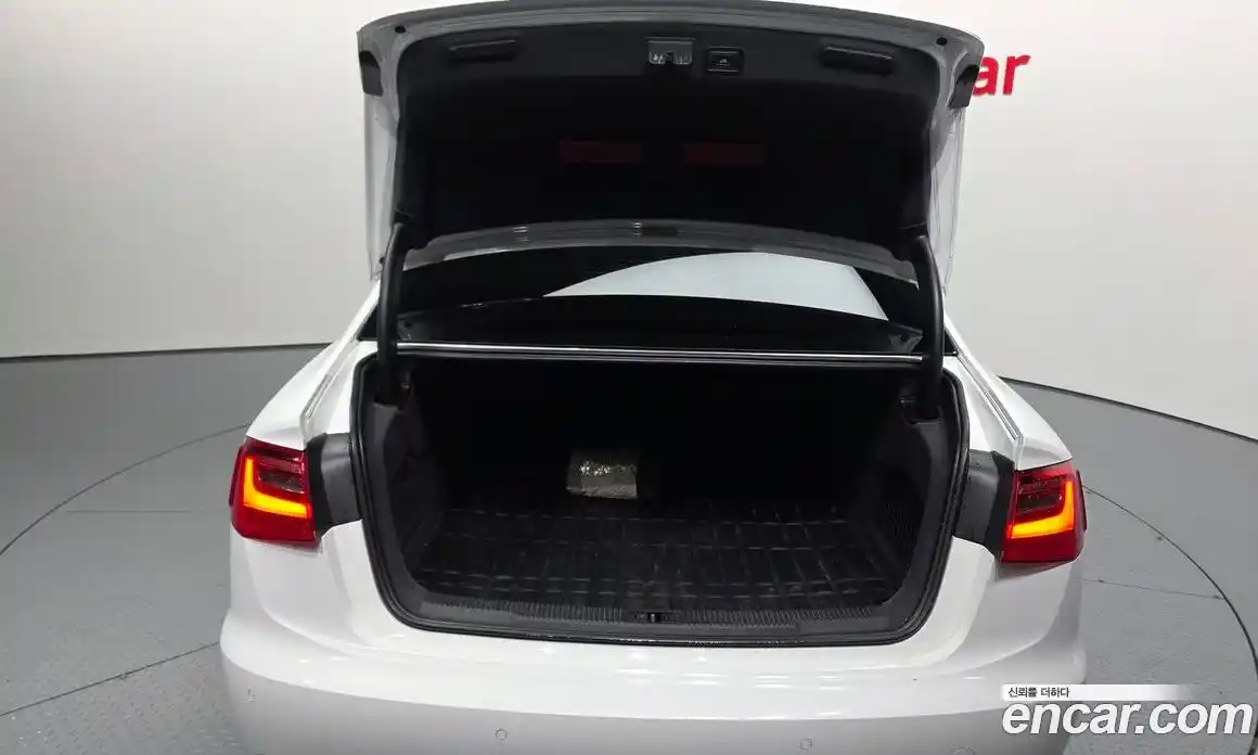 Audi A6 2015 2.0 Автомат в Москве № 415042, фото 20