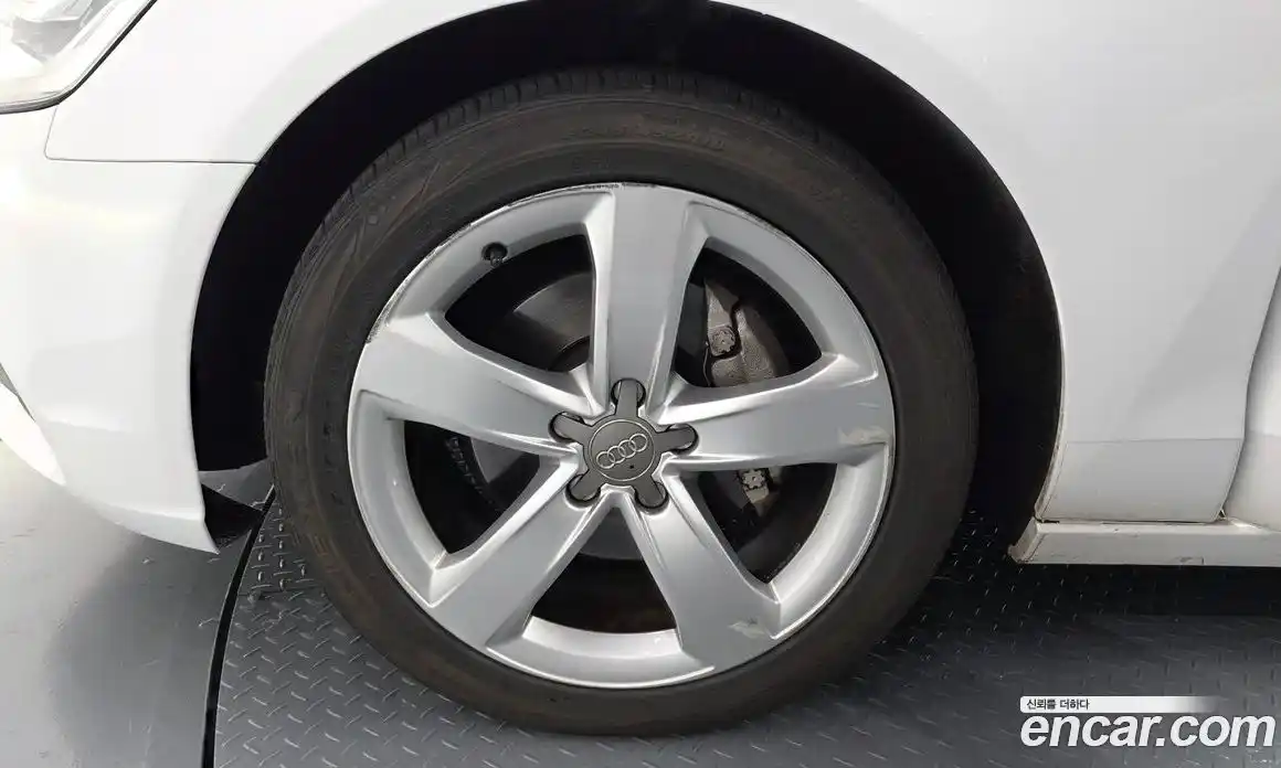 Audi A6 2015 2.0 Автомат в Москве № 415042, фото 5