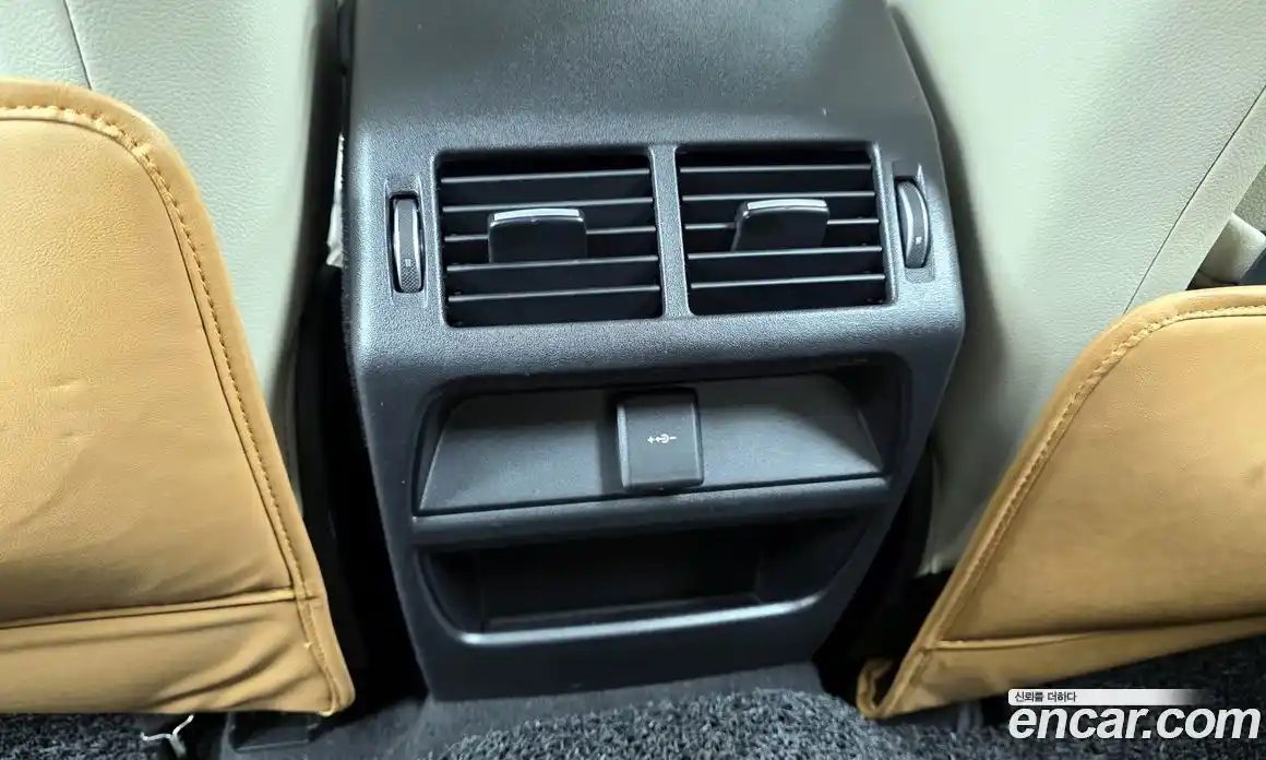 Land Rover Discovery Sport 2023 2.0 Автомат в Москве № 416199, фото 19