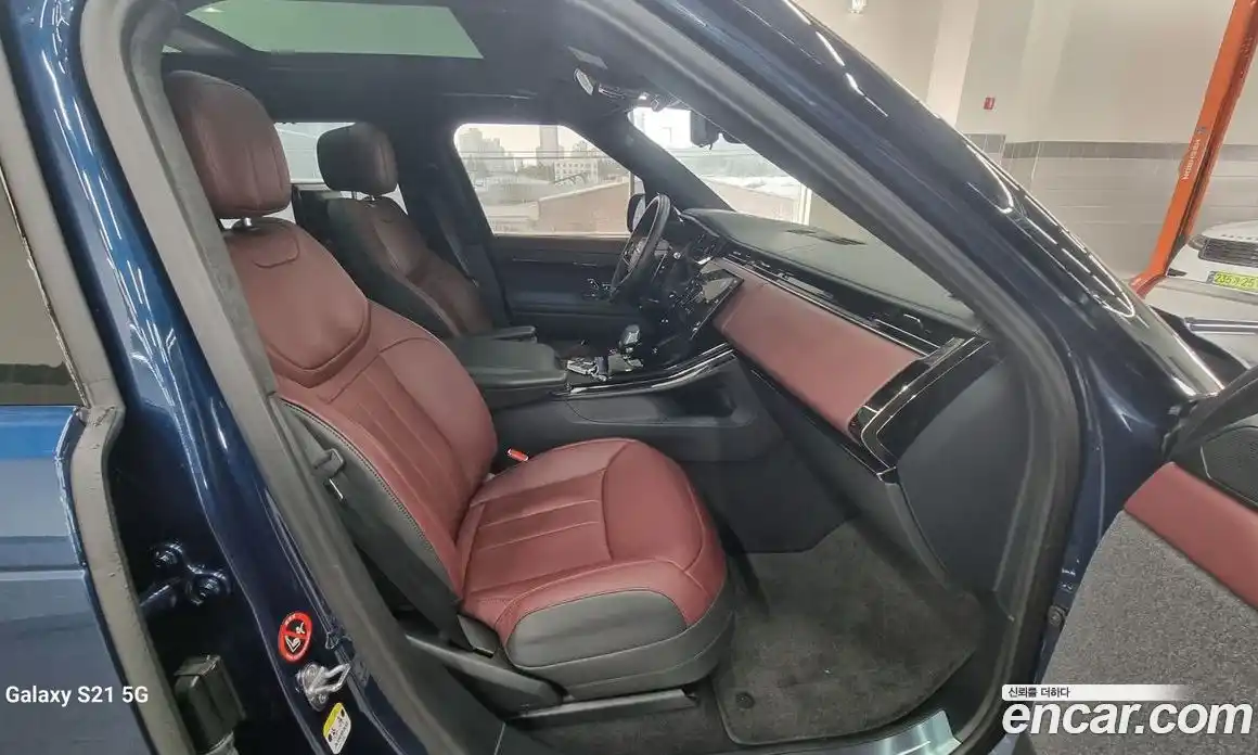 Land Rover Range-Rover Sport 2024 3.0 Автомат в Москве № 416496, фото 9