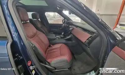 Land Rover Range-Rover Sport 2024 3.0 Автомат в Москве № 416496, миниатюра 9