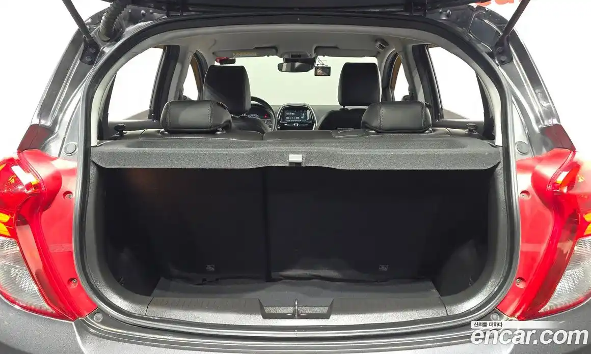 Chevrolet Spark 2016 1.0 Автомат в Москве № 41773, фото 17