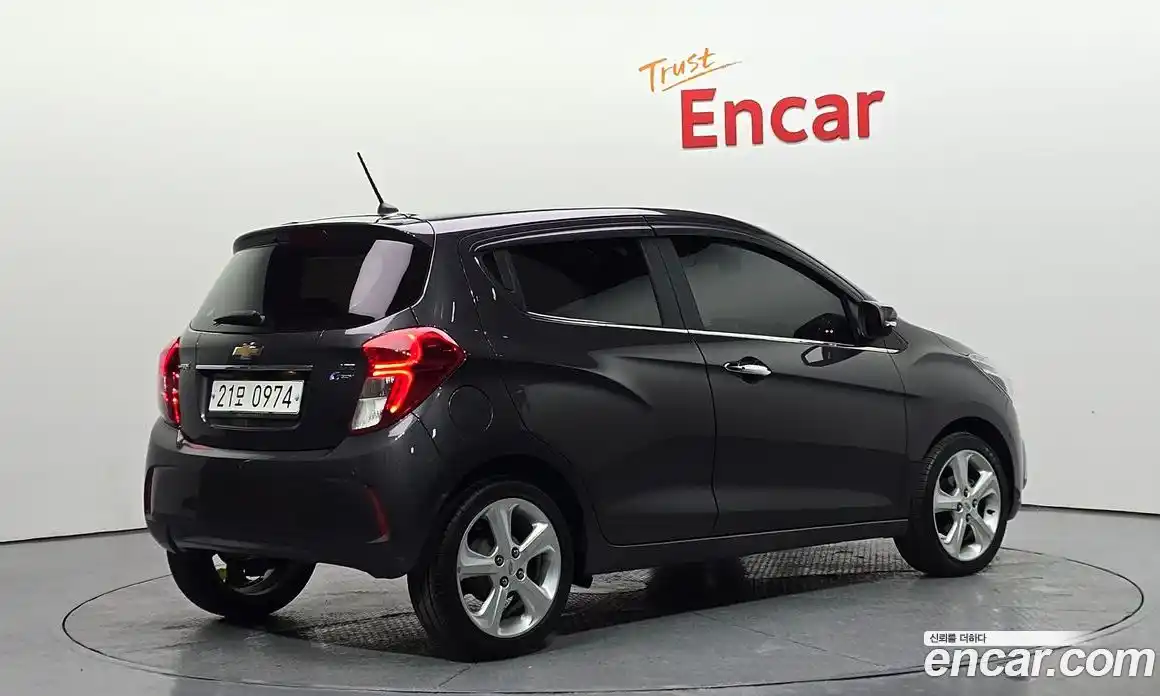 Chevrolet Spark 2016 1.0 Автомат в Москве № 41773, фото 5
