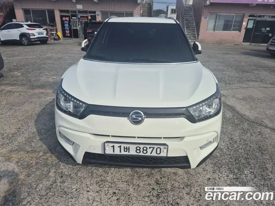 SsangYong TIBOLI 2016 1.6 Автомат в Москве № 421691, фото 3