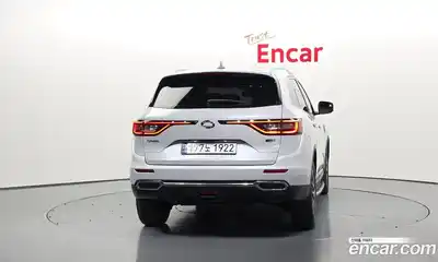 Renault QM6 2017 2.0 Автомат в Москве № 423562, миниатюра 4