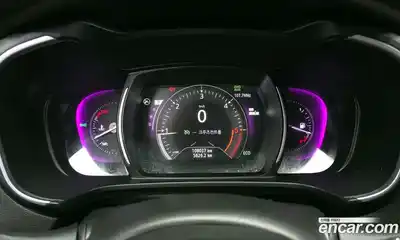 Renault QM6 2017 2.0 Автомат в Москве № 423562, миниатюра 8