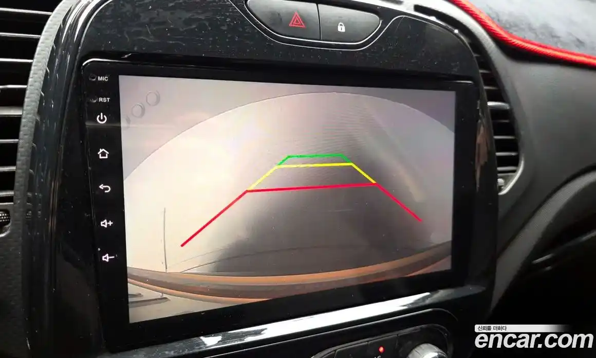 Renault QM3 2015 1.5 Автомат в Москве № 423756, фото 16