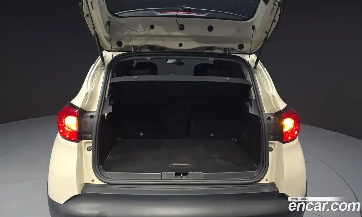 Renault QM3 2015 1.5 Автомат в Москве № 423756, фото 20