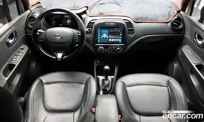 Renault QM3 2015 1.5 Автомат в Москве № 423756, миниатюра 7