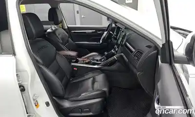 Renault QM6 2017 2.0 Автомат в Москве № 423962, миниатюра 12