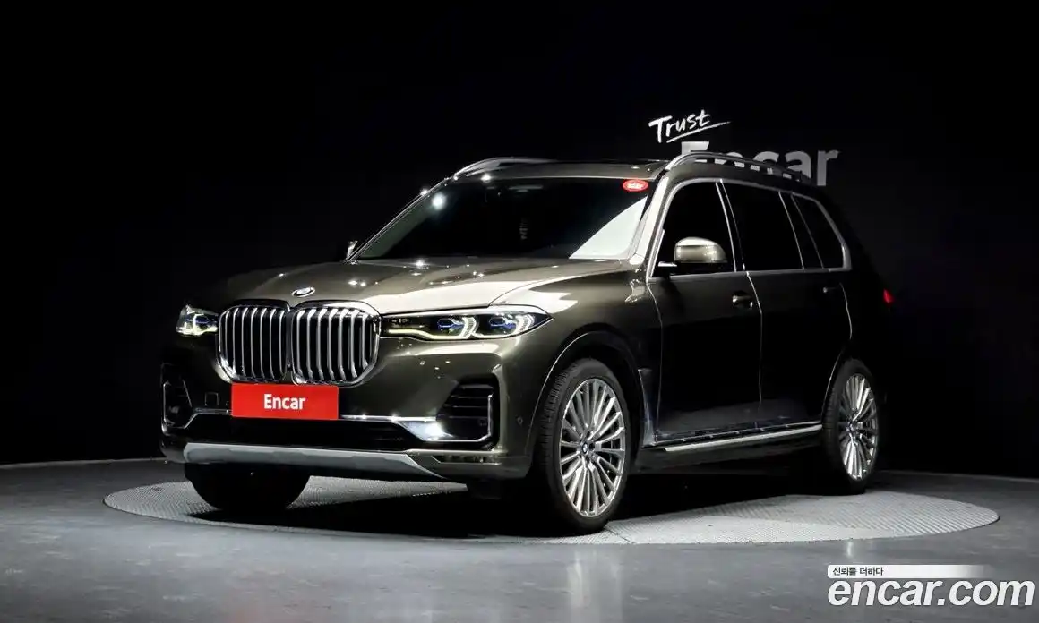BMW X7 2021 3.0 Автомат в Москве № 426613, фото 1