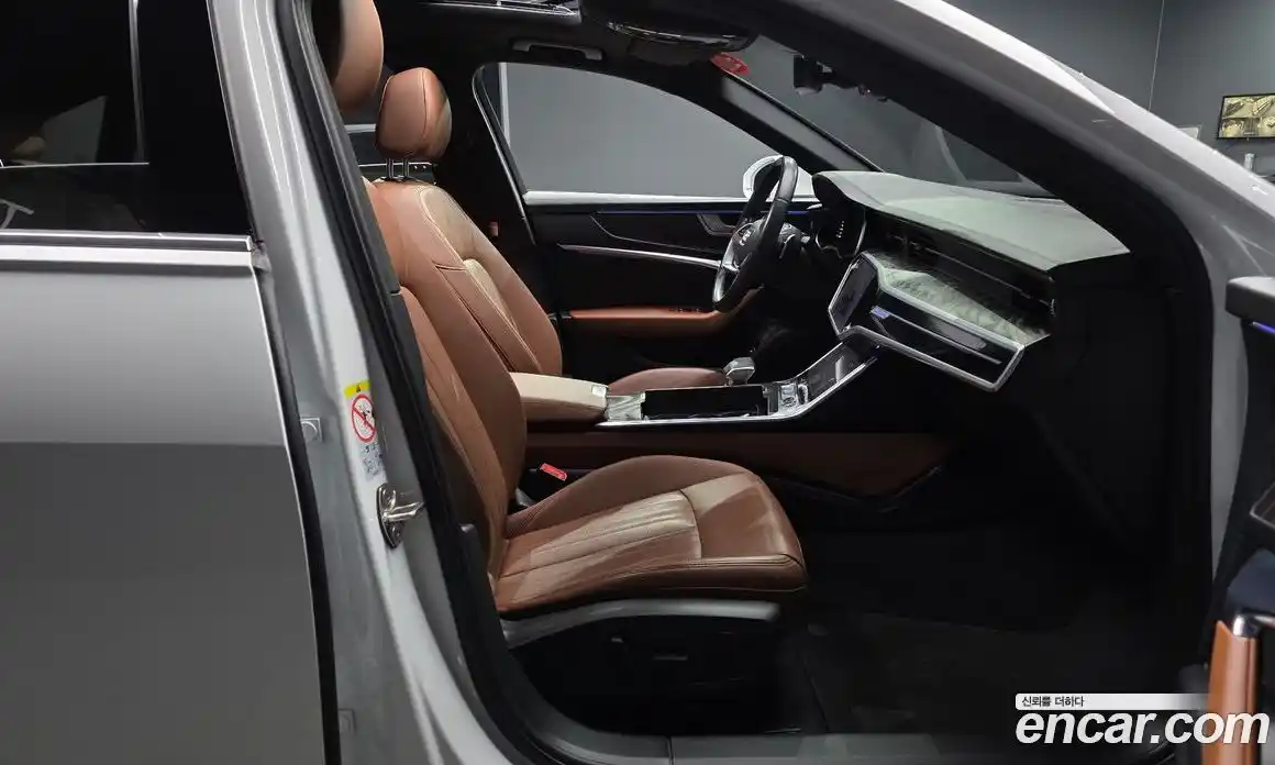 Audi A6 2023 2.0 Автомат в Москве № 428894, фото 10