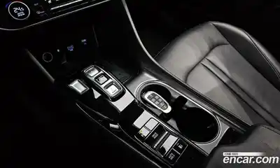 Hyundai Sonata 2022 1.6 Автомат в Москве № 44684, миниатюра 11