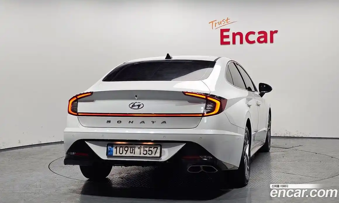 Hyundai Sonata 2022 1.6 Автомат в Москве № 44684, фото 15