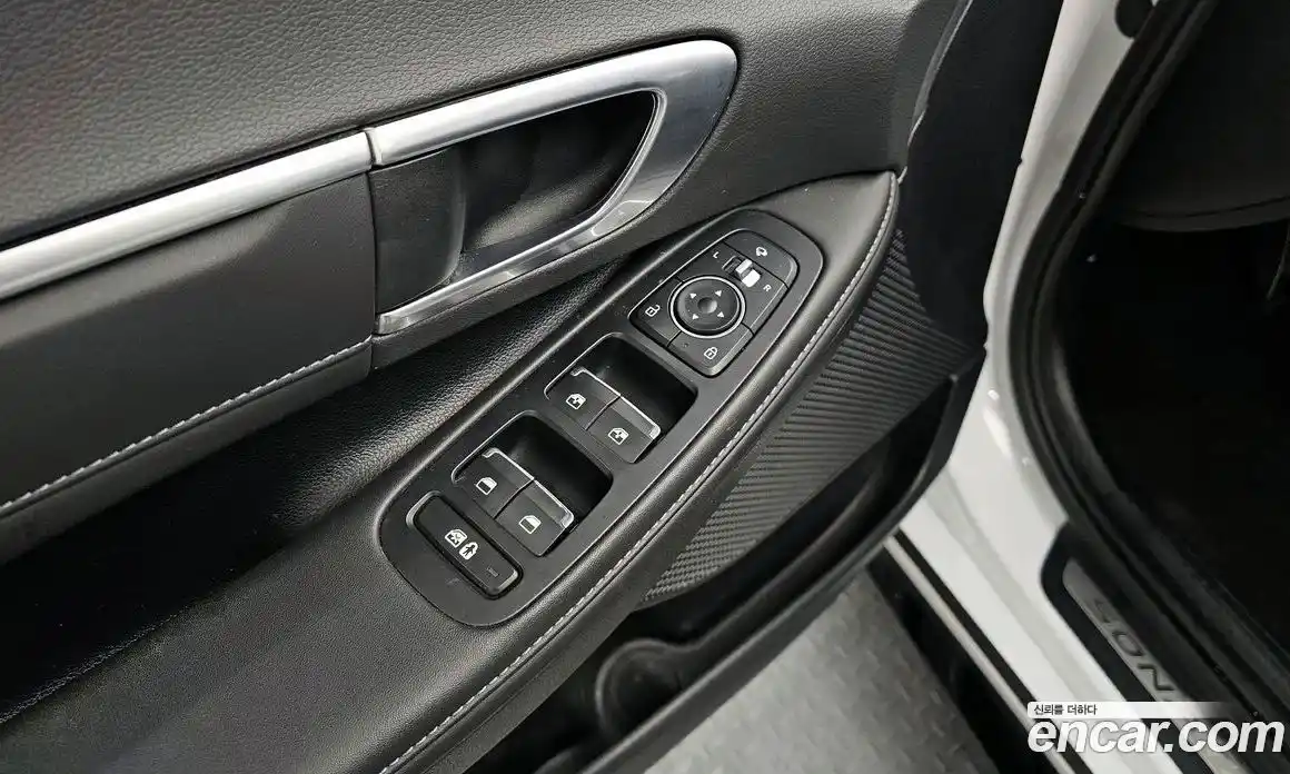 Hyundai Sonata 2022 1.6 Автомат в Москве № 44684, фото 2