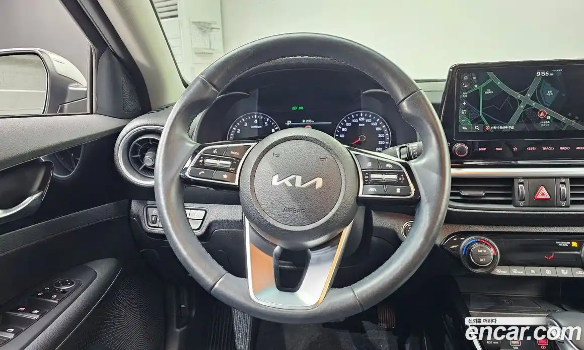 Kia K3 2022 1.6 Автомат в Москве № 452402, фото 13