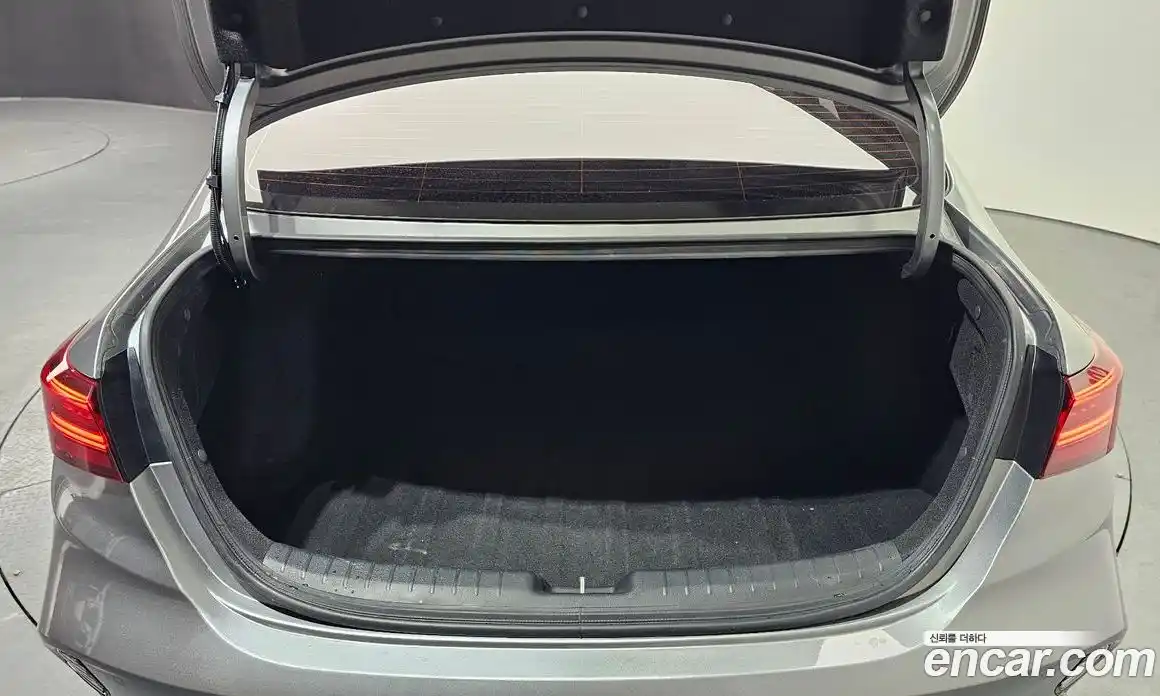 Kia K3 2022 1.6 Автомат в Москве № 452402, фото 20