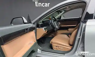 Hyundai Grandeur 2023 2.5 Автомат в Москве № 45589, миниатюра 4