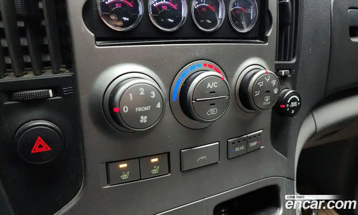 Hyundai Starex 2011 2.5 Автомат в Москве № 45756, фото 18