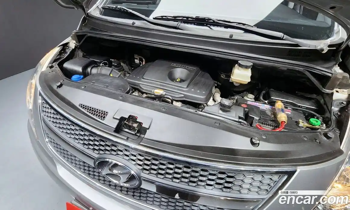 Hyundai Starex 2011 2.5 Автомат в Москве № 45756, фото 6