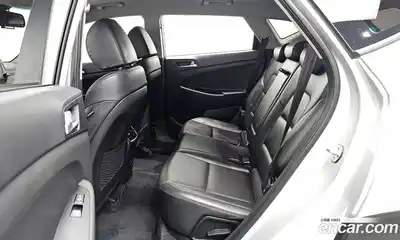 Hyundai Tucson 2019 1.6 Автомат в Москве № 457941, миниатюра 12