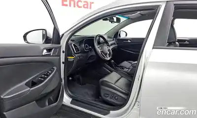 Hyundai Tucson 2019 1.6 Автомат в Москве № 457941, миниатюра 10