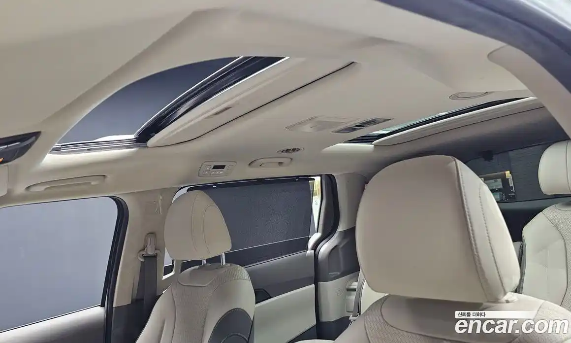 Kia Canival 2023 2.2 Автомат в Москве № 461477, фото 17