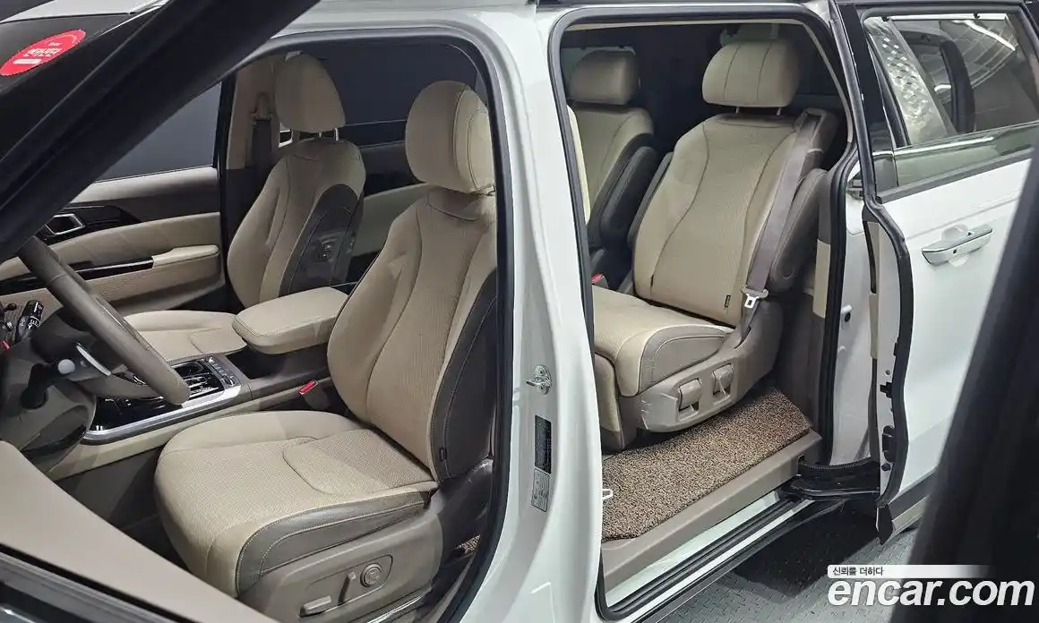 Kia Canival 2023 2.2 Автомат в Москве № 461477, фото 10