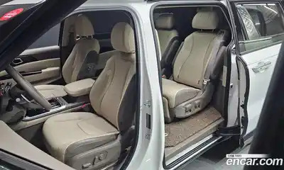 Kia Canival 2023 2.2 Автомат в Москве № 461477, миниатюра 10