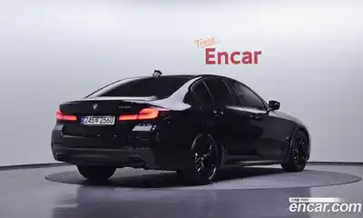 BMW 5-Series 2022 2.0 Автомат в Москве № 464681, миниатюра 2