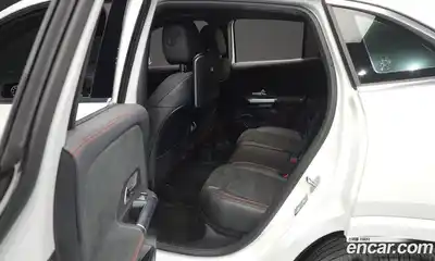 Mercedes-Benz GLA-Class 2025 2.0 Автомат в Москве № 465888, миниатюра 11