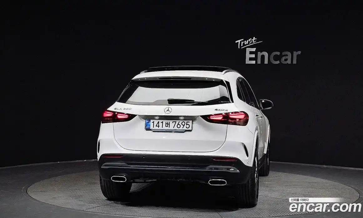 Mercedes-Benz GLA-Class 2025 2.0 Автомат в Москве № 465888, фото 4