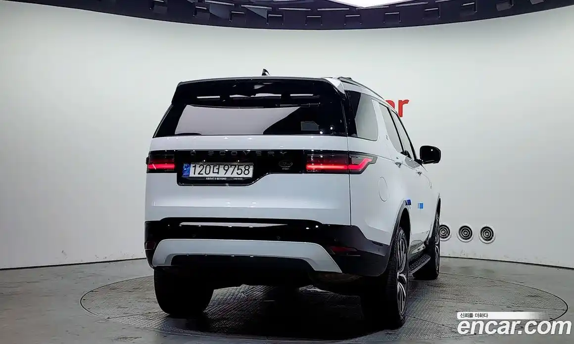 Land Rover Discovery 2022 3.0 Автомат в Москве № 471083, фото 4