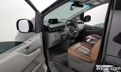 Hyundai Staria, 2022