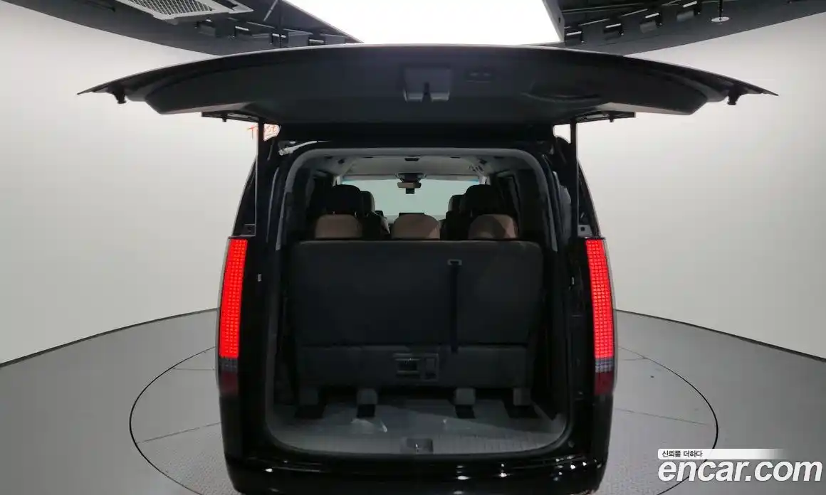 Hyundai Staria 2022 2.2 Автомат в Москве № 50123, фото 11